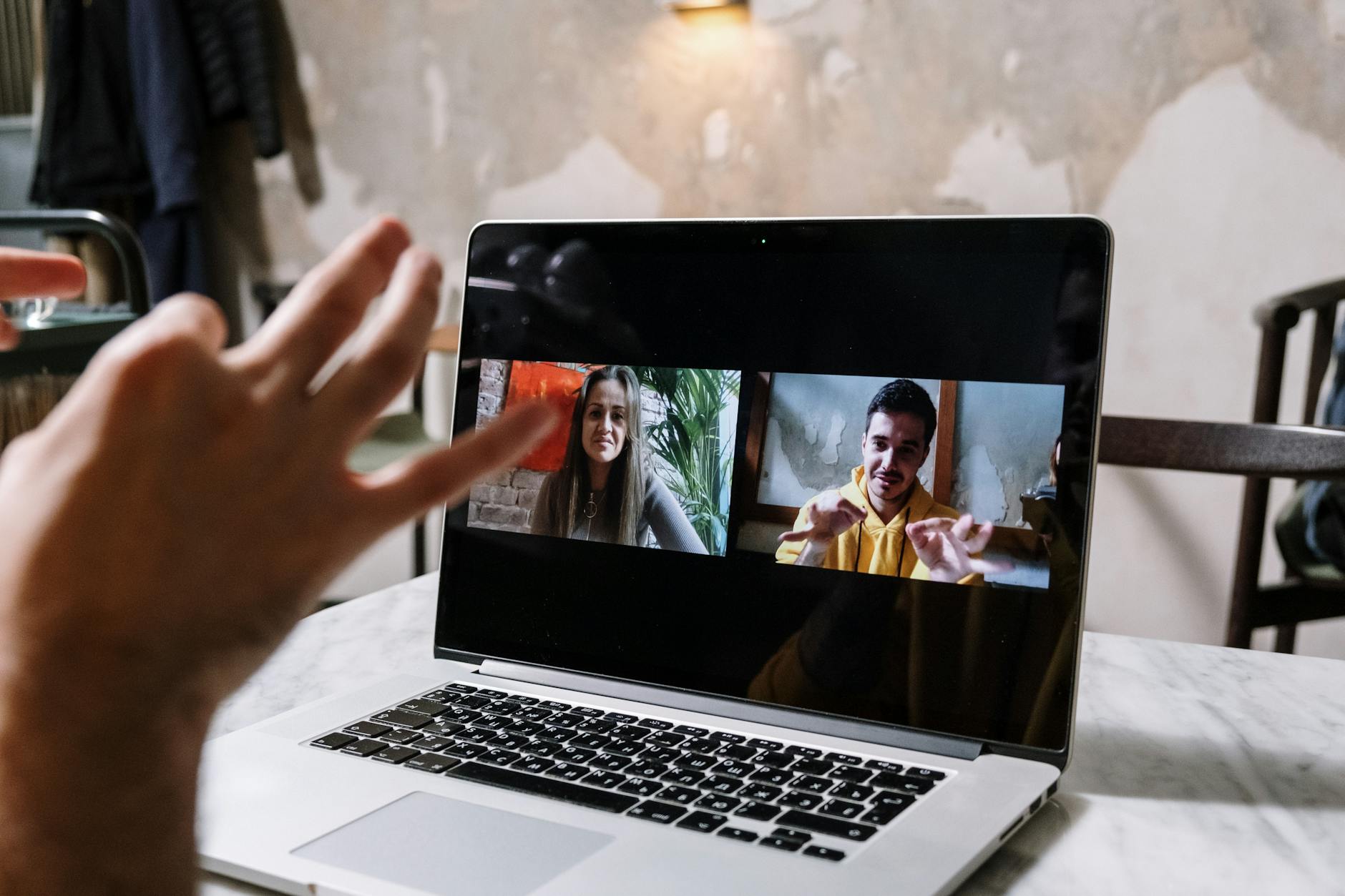 Trình phát video với tùy chọn điều chỉnh chất lượng hình ảnh